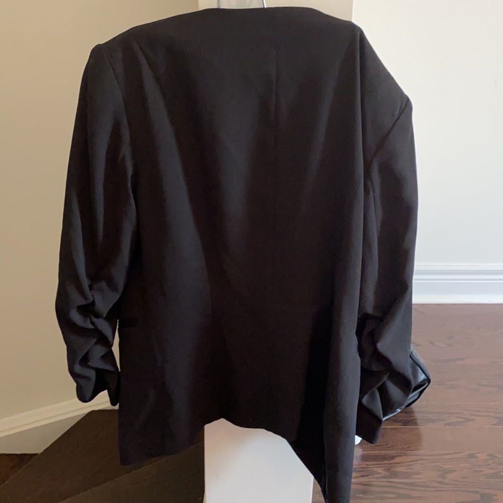 H&M Jacket - Picture 5 of 5